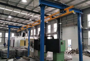 自立起重機(jī)（單軌）在鋼琴制造中的應(yīng)用